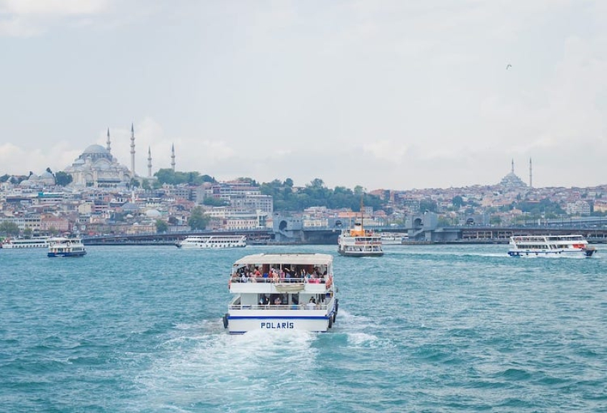İstanbul'u 11 ayda yaklaşık 15 milyon yabancı turist ziyaret etti