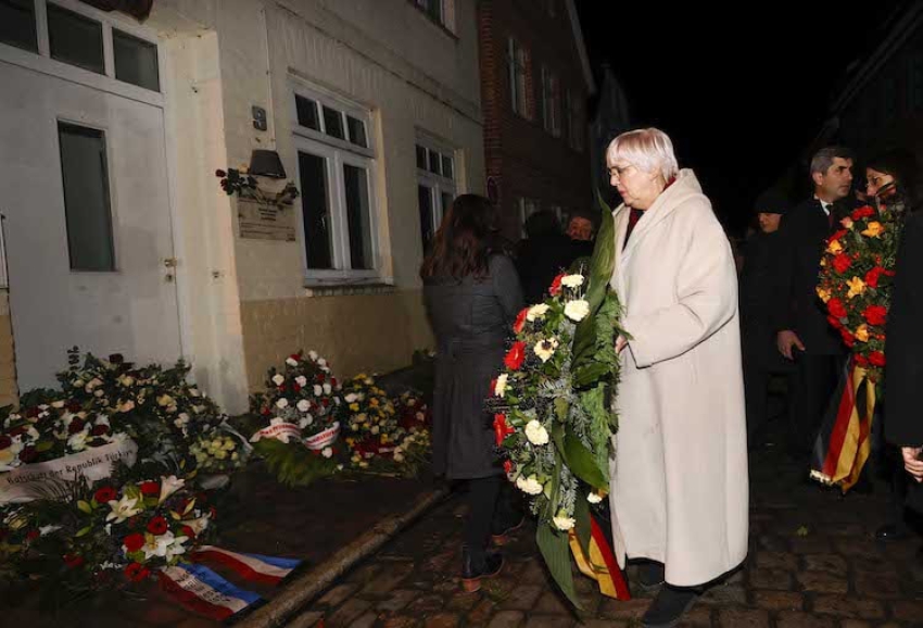 Almanya'daki Mölln faciasının 30. yıl dönümünde anma töreni düzenlendi
