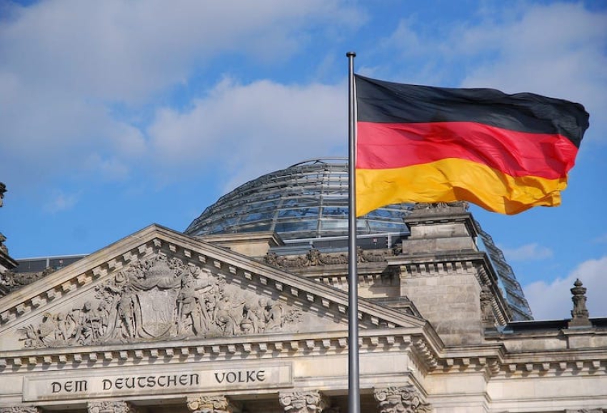 Almanya Federal Meclis Başkanı Bas, halkının İsrail'e yeterli destek vermemesinden endişeli