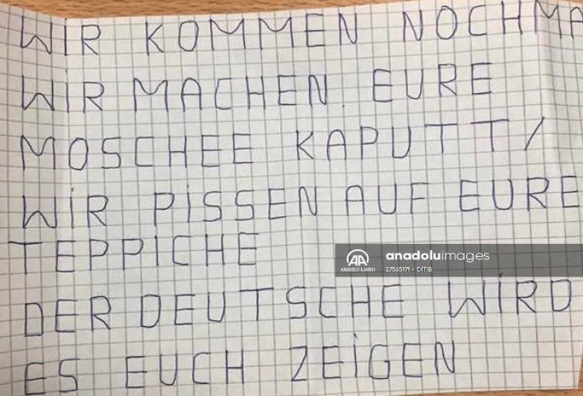 Almanya'da DİTİB'e bağlı camiye gamalı haç yer alan tehdit mektubu gönderildi