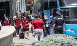 A Milli Futbol Takımı, Bakü&#039;de kaldığı otelden ayrıldı