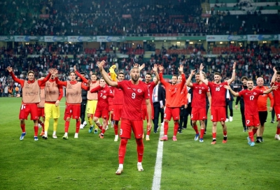 A Milli Futbol Takımı, UEFA 2024 Avrupa Futbol Şampiyonası (EURO 2024) Elemeleri D Grubu 7. maçında Letonya ile Medaş Konya Büyükşehir Stadyumu’nda karşılaştı. Karşılaşmayı kazanan milli takım oyuncuları sevinç yaşadı.