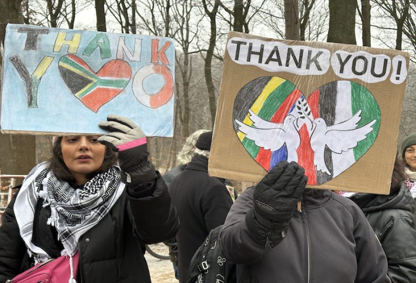 Berlin’de Filistin’e destek verenler Güney Afrika’ya teşekkür etti
