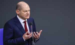 Scholz ve Macron’dan Rusya’ya &quot;saldırganlığın bedeli yüksek olur&quot; uyarısı