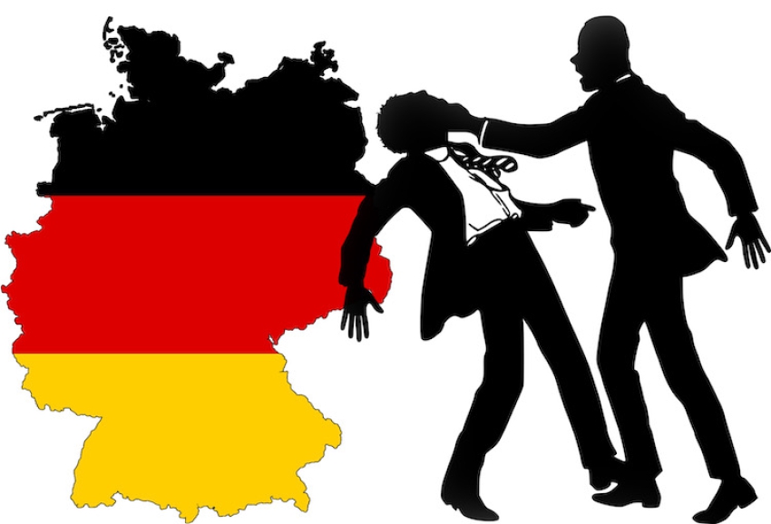 Almanya’da internet üzerinden &quot;nefret söylemlerini&quot; paylaşanlara karşı operasyon