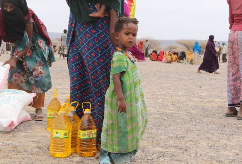 „Viele Kinder starben auf dem Weg&quot; – Auf der Suche nach Hilfe fliehen Menschen in Äthiopien vor Dürre und Krieg
