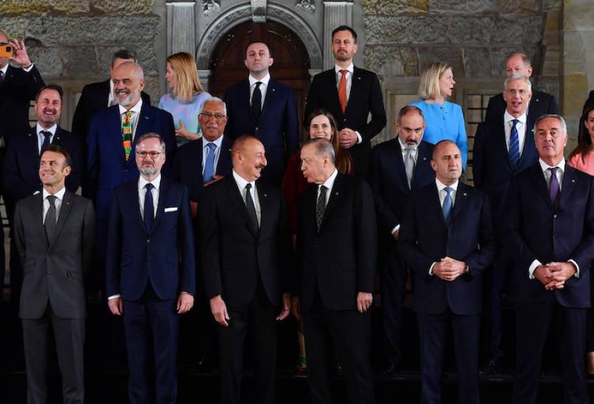 Avrupa ülkelerinin liderleri Prag'da toplandı
