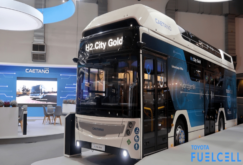 Toyota Brennstoffzellenmodul für Stadtbus von Daimler