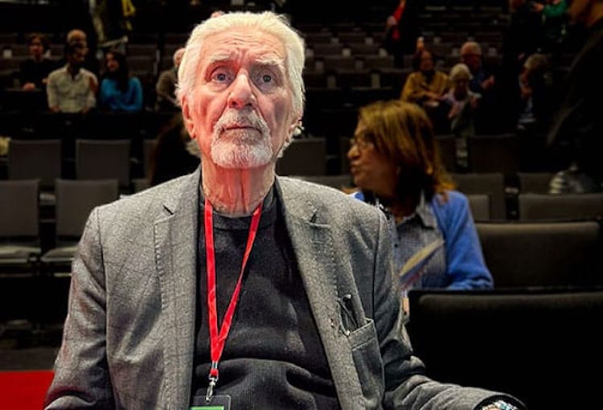 Nürnberg Türkiye-Almanya Film Festivali Gazeteci Taner Tüzün’ü ödüllendirdi