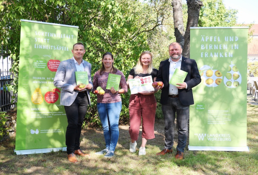 Landkreis Würzburg engagiert sich für Erhaltung der Streuobstkultur - Nachschlagwerk „Äpfel und Birnen in Franken“ kann bestellt werden