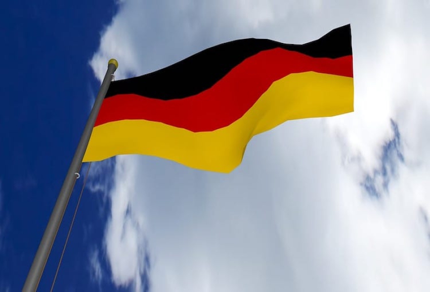 Almanya, BM İklim Zirvesi'nde fosil yakıt anlaşmasını memnuniyetle karşıladı