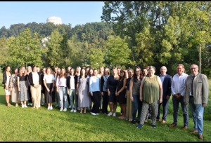 Im Schuljahr 2023/24 beginnen 26 Lehramtsanwärterinnen ihren Dienst an den Grund- und Mittelschulen im Landkreis Kelheim. Lukas Sendtner, Landratsamt Kelheim