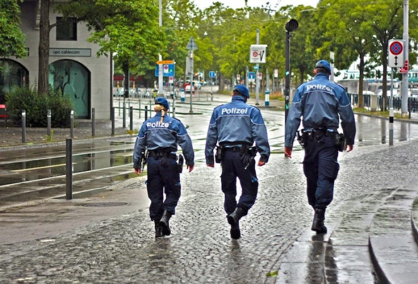 Berlin polisi Filistin destekçisi göstericilere sert müdahale etti
