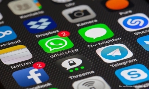 Alman istihbaratına WhatsApp yazışmalarını okuma imkanı veren yasa Federal Meclis’ten geçti