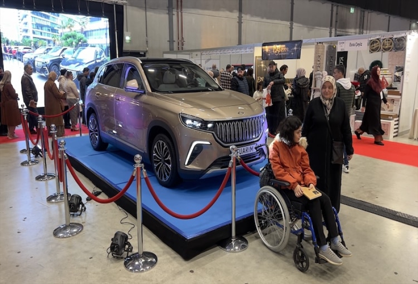 Yerli otomobili Togg, Hollanda'da tanıtıldı
