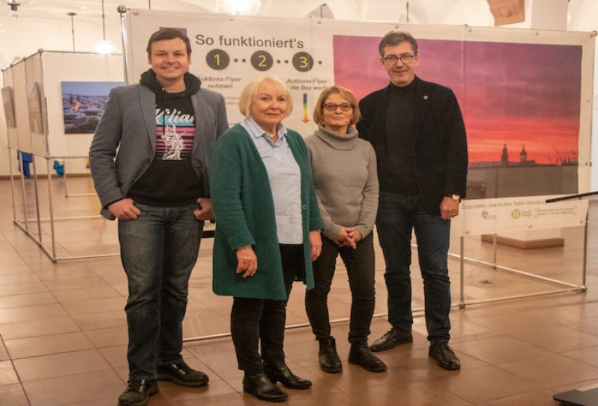 Ausstellungseröffnung: Boris Albert – Benefiz Fotoausstellung zugunsten der Kultur-Tafel-Würzburg e.V. im Rathaus