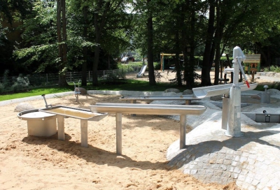 Foto &quot;Wasserspielplatz Kürnachtal.jpg&quot;, Gartenamt Würzburg / Marie-Luise Löchner