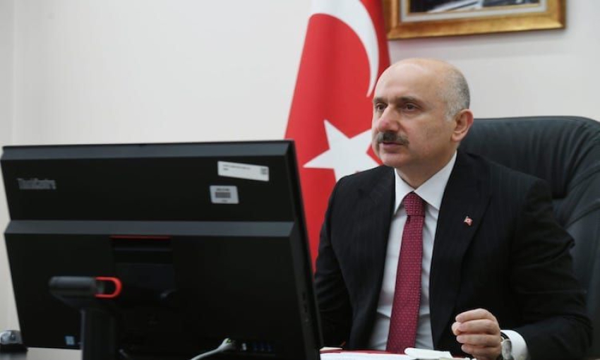 Ulaştırma ve Altyapı Bakanı Karaismailoğlu, Nevşehir'de çevrim içi düzenlenen havacılık çalıştayında konuştu
