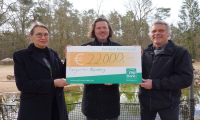 Tiergarten freut sich über Spende der PSD Bank Nürnberg
